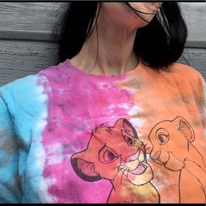 Vintage lion king snuggle tiedye rainbow fringe
